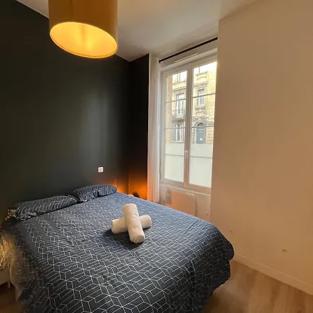 Cosy Au Coeur Des Chartrons Et Des Quais Apartment Bordeaux